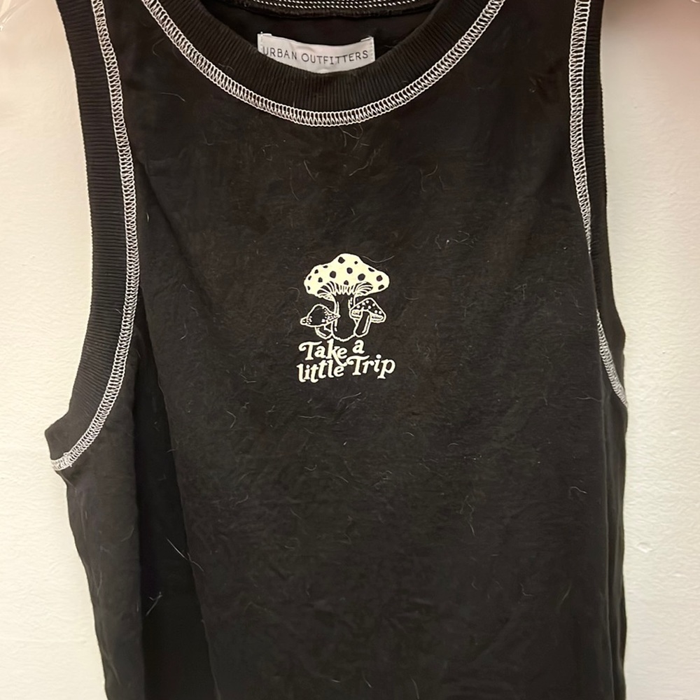 black shirt